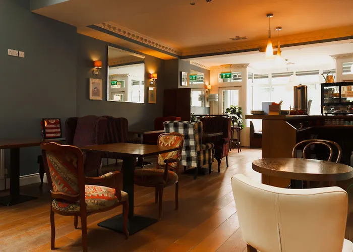 Phoenix Park Hotel