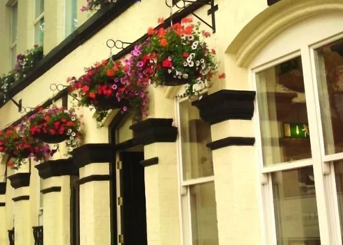Phoenix Park Hotel