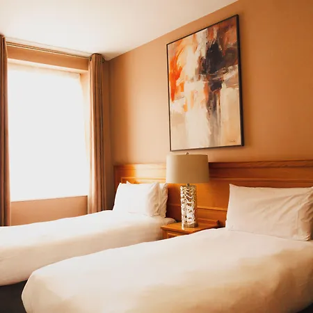 Phoenix Park Hotel 3*