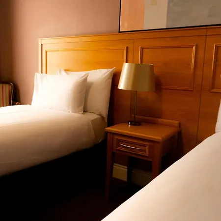 Phoenix Park Otel 3*