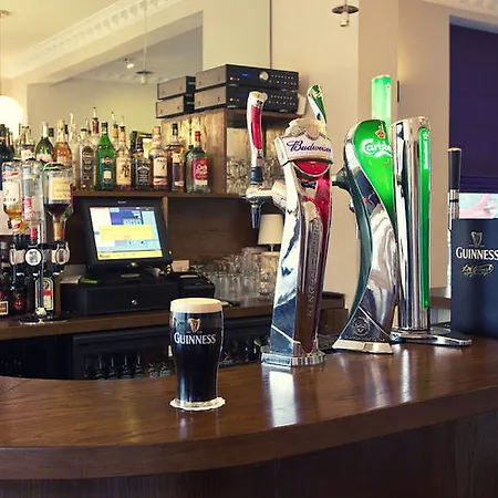 Phoenix Park Otel