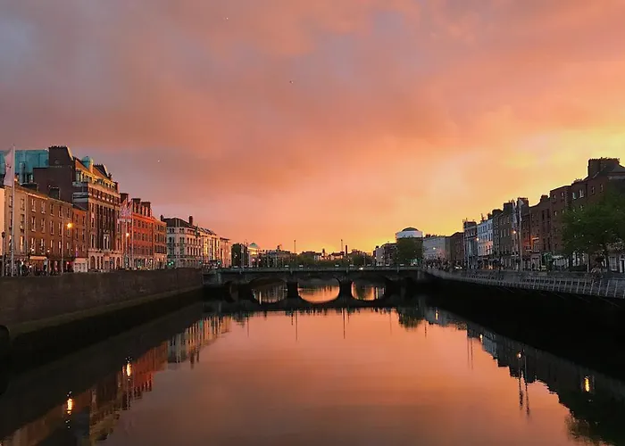 Phoenix Park Отель